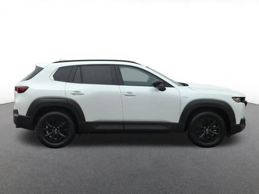 2025 Mazda CX-50 Premium Package