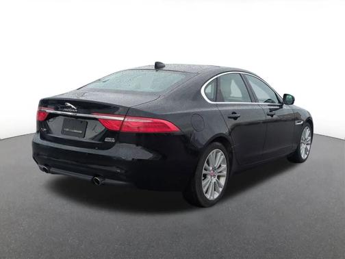 2020 Jaguar XF 25t Prestige