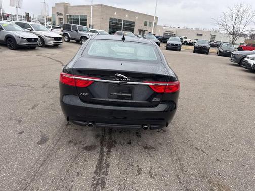 2020 Jaguar XF 25t Prestige