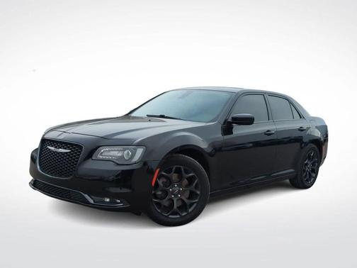 2019 Chrysler 300 S