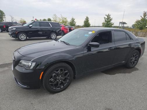 2019 Chrysler 300 S