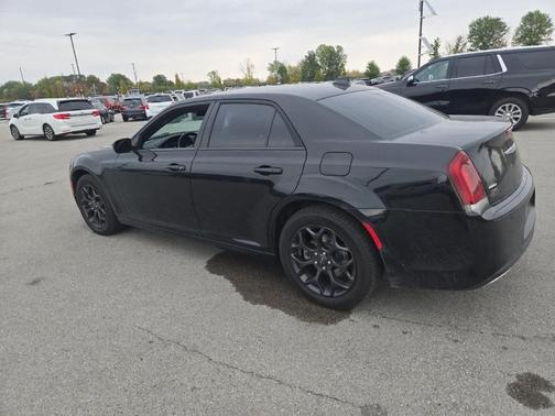 2019 Chrysler 300 S