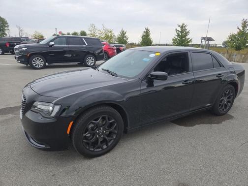 2019 Chrysler 300 S