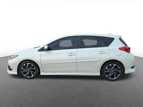 2017 Toyota Corolla iM Base