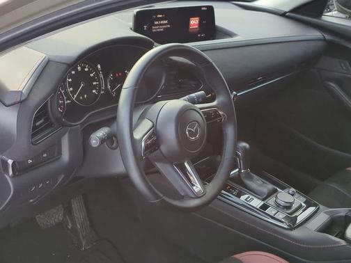 2025 Mazda CX-30 2.5 Carbon Turbo