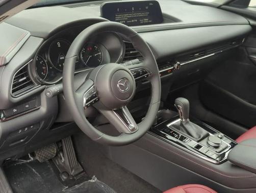 2025 Mazda CX-30 2.5 S Carbon Edition