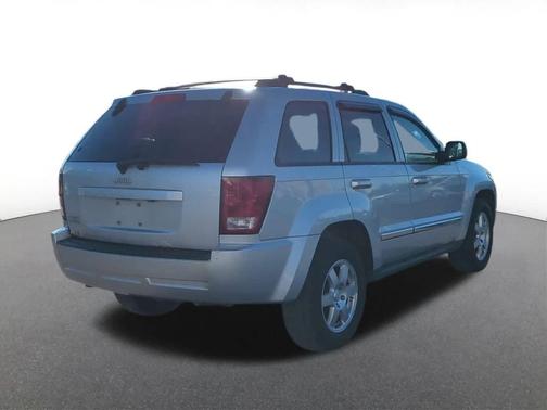 2010 Jeep Grand Cherokee Laredo