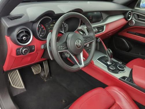 2019 Alfa Romeo Stelvio Ti Sport