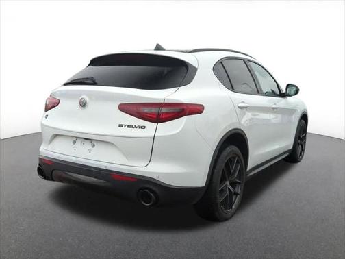 2019 Alfa Romeo Stelvio Ti Sport