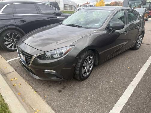 2015 Mazda Mazda3 i Sport