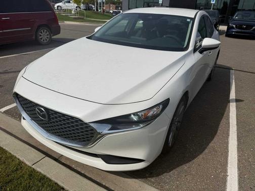 2022 Mazda Mazda3 FWD w/Select Package