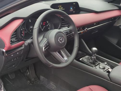 2026 Mazda Mazda3 FWD w/Premium Package