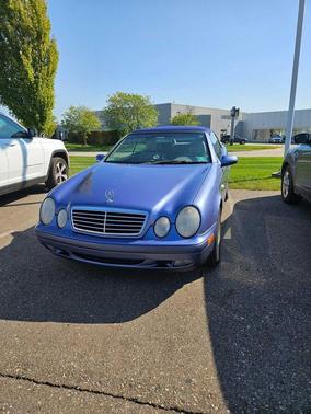 1999 Mercedes-Benz CLK-Class Base