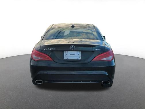 2014 Mercedes-Benz CLA-Class 