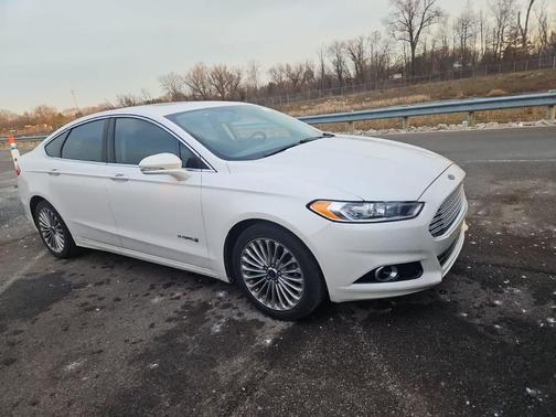 2013 Ford Fusion Hybrid Titanium