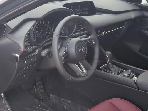 2026 Mazda Mazda3 2.5 S Carbon Edition