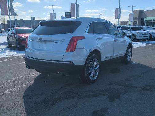 2017 Cadillac XT5 Luxury