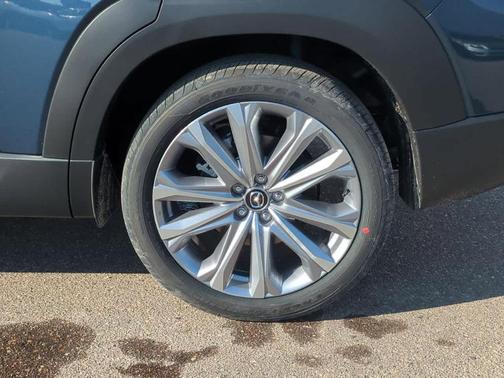 2026 Mazda CX-50 Premium