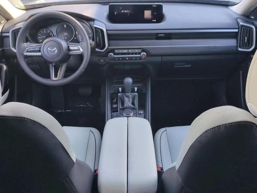 2026 Mazda CX-50 Premium