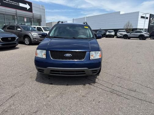 Blue 2007 Ford Freestyle SEL