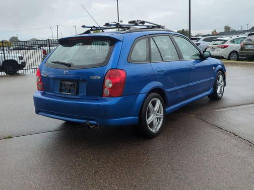 2003 Mazda Protege5 Base (M5)