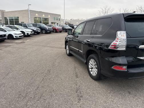 2019 Lexus GX 460 Base