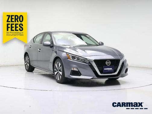 Gray 2022 Nissan Altima SV