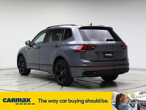 2023 Volkswagen Tiguan SE R-Line Black
