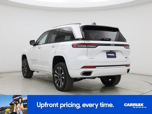 White 2023 Jeep Grand Cherokee Overland
