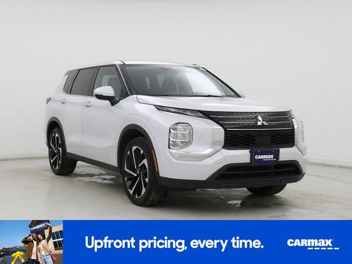 2022 Mitsubishi Outlander ES