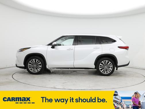 2022 Toyota Highlander Platinum