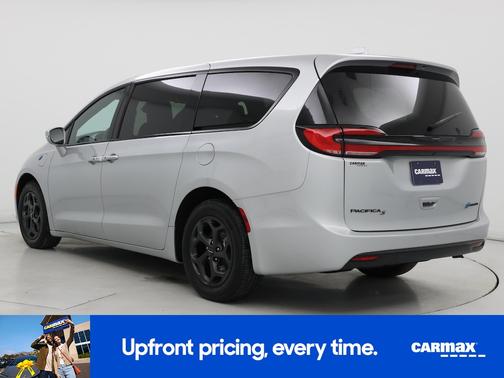 2022 Chrysler Pacifica Hybrid Touring L