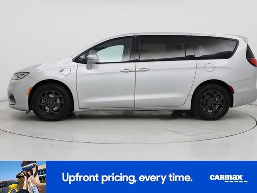 2022 Chrysler Pacifica Hybrid Touring L