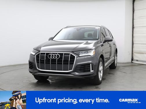 Gray 2023 Audi Q7 Premium