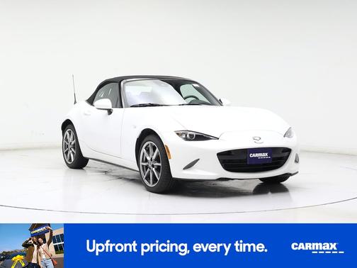 White 2022 Mazda MX-5 Miata Grand Touring