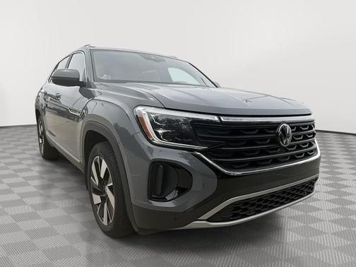 Pure Gray 2024 Volkswagen Atlas Cross Sport 2.0T SEL