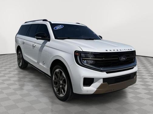 Star White 2025 Ford Expedition Max King Ranch