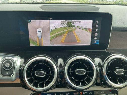 2020 Mercedes-Benz GLB 250 Base 4MATIC