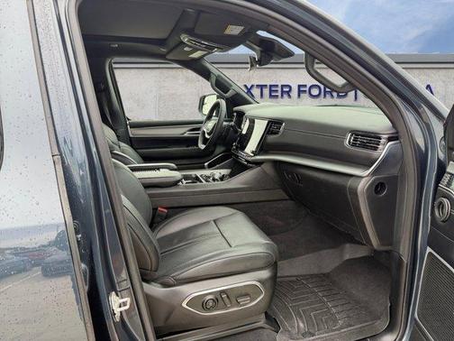 2023 Jeep Wagoneer Series II