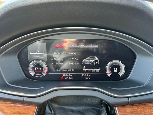 2023 Audi Q5 45 S line Prestige