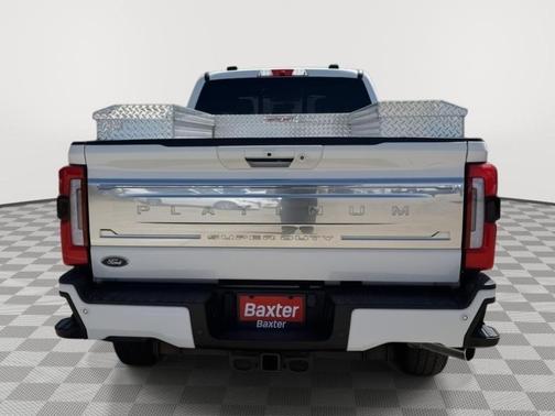Star White 2024 Ford F-250 Platinum