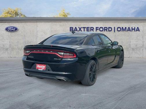 2016 Dodge Charger SXT