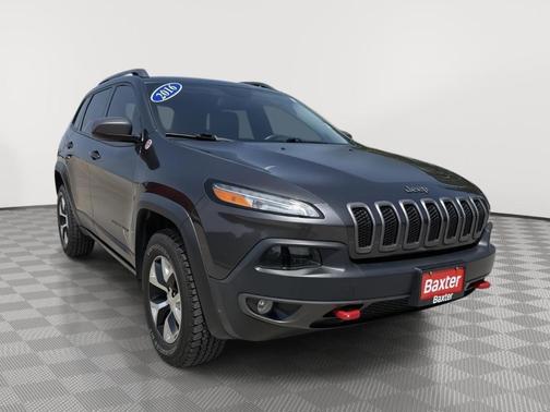 Granite Crystal Clearcoat Metallic 2016 Jeep Cherokee Trailhawk