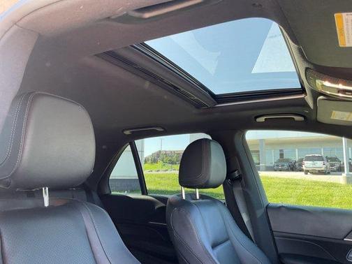 2022 Mercedes-Benz GLE 350 Base 4MATIC