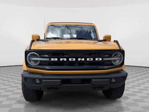 Orange Metallic 2021 Ford Bronco Outer Banks