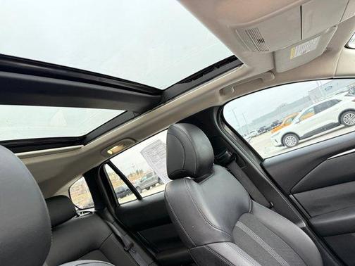 2024 Mazda CX-50 2.5 S Premium Package