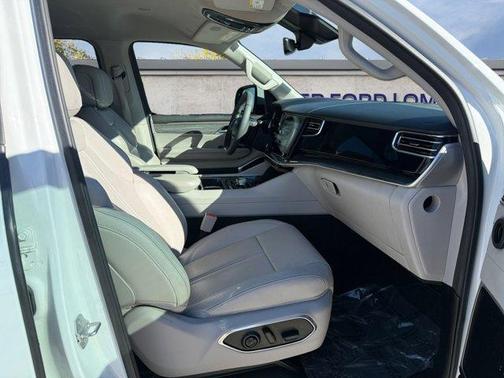 2022 Jeep Wagoneer Series II