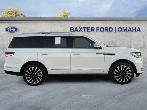 2024 Lincoln Navigator Black Label