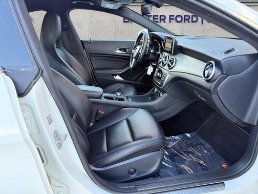 2014 Mercedes-Benz CLA-Class Base