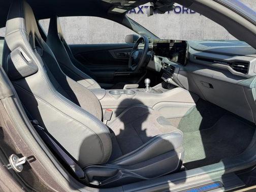 2024 Ford Mustang Dark Horse